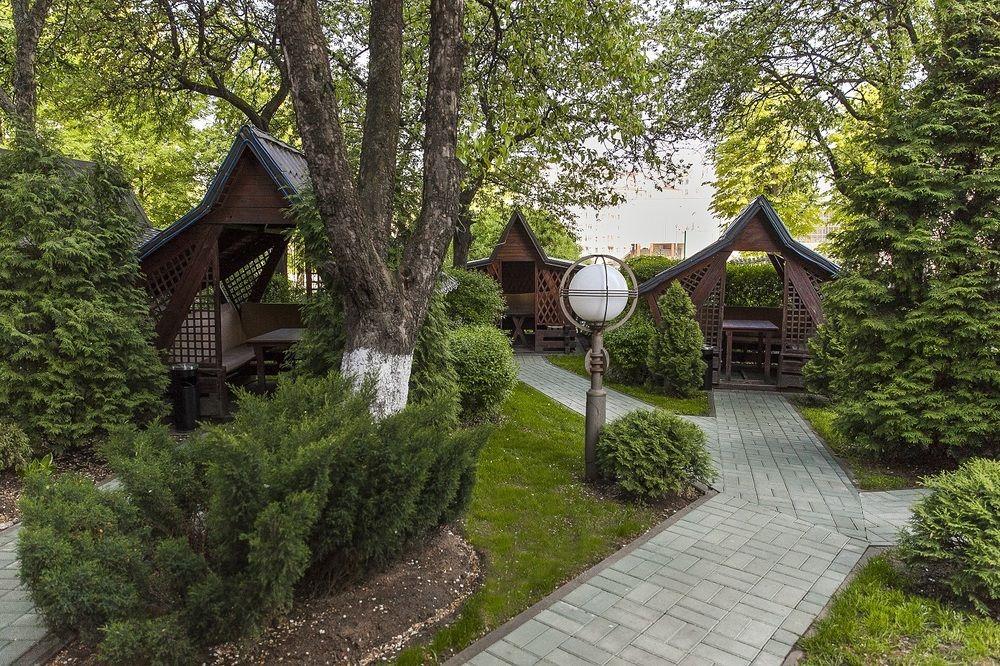 U Fontana Hotel Минск Екстериор снимка