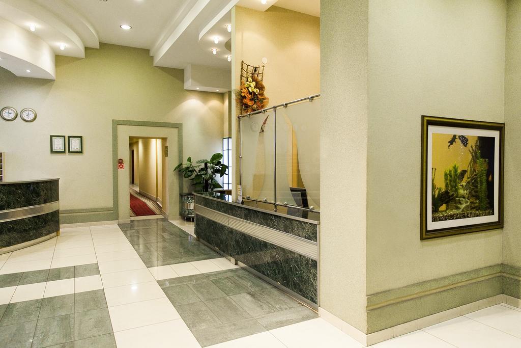 U Fontana Hotel Минск Екстериор снимка