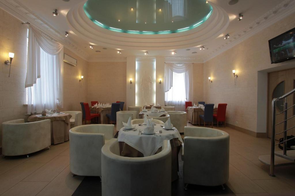 U Fontana Hotel Минск Екстериор снимка