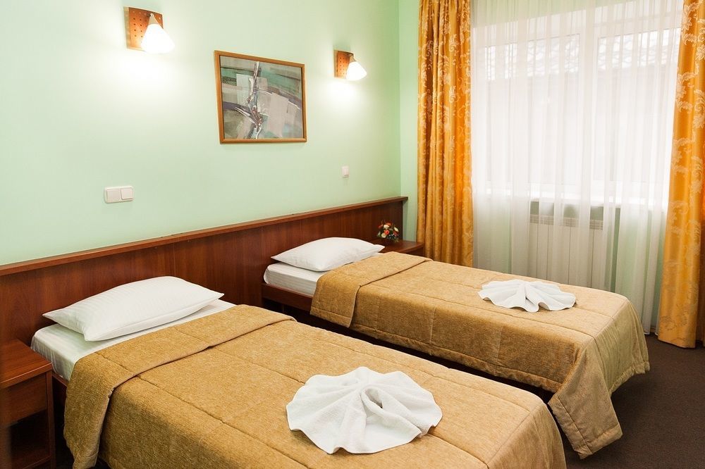 U Fontana Hotel Минск Екстериор снимка